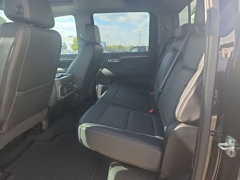 Used 2024 GMC Sierra 2500 Denali w/ Denali Reserve Package AWD/4WD image 6