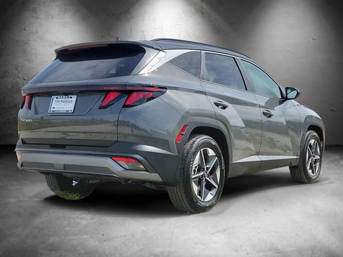 New 2026 Hyundai Tucson SEL image 3