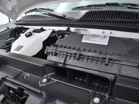 New 2025 Chevrolet Express 3500 w/ Power Convenience Package image 32