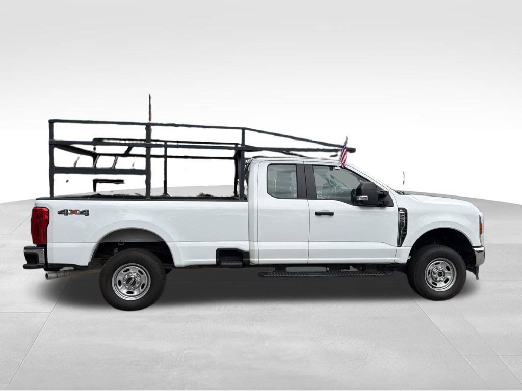 Used 2024 Ford F250 XL w/ Snow Plow Prep Package AWD/4WD image 10