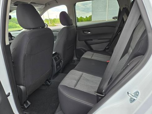 New 2026 Nissan Rogue SV FWD image 5