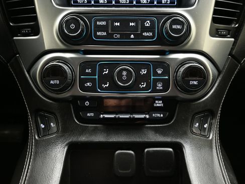 Used 2017 Chevrolet Tahoe LT AWD/4WD image 35