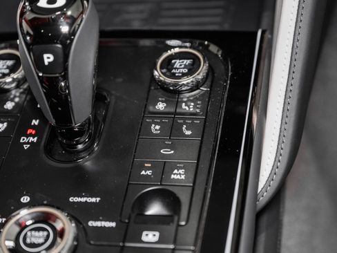 New 2026 Bentley Flying Spur Plug-In Hybrid AWD/4WD image 46