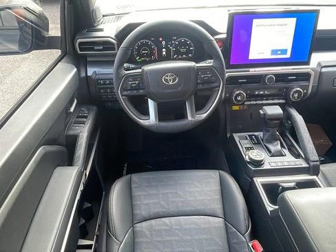 New 2025 Toyota Tacoma TRD Off-Road image 19
