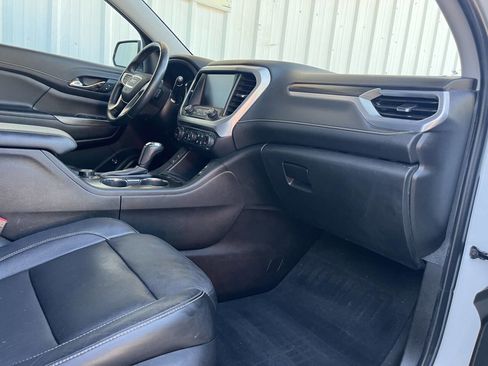 Used 2019 GMC Acadia SLT image 18