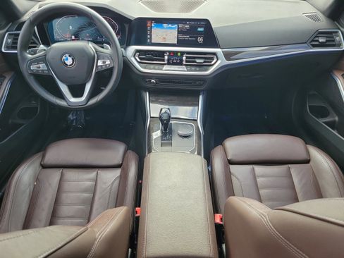 Used 2020 BMW 330i Sedan w/ Convenience Package image 9