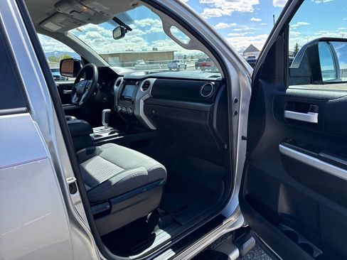 Used 2016 Toyota Tundra SR5 w/ TRD Off Road Package image 27