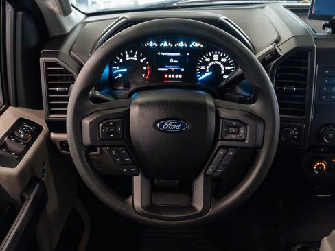 Used 2018 Ford F150 XL w/ Equipment Group 101A Mid AWD/4WD image 12