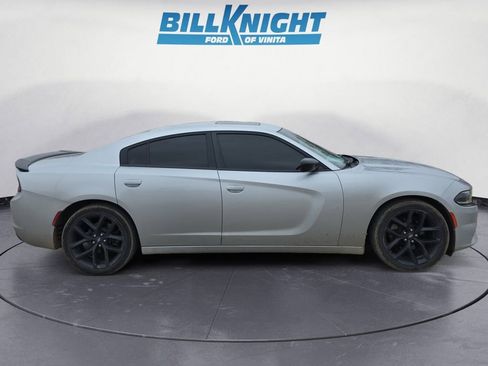 Used 2020 Dodge Charger SXT w/ Plus Group image 6