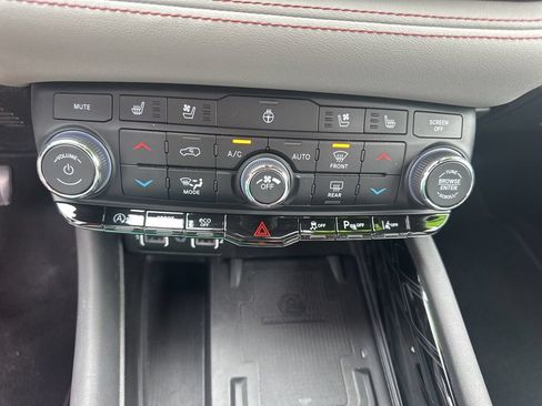 Used 2024 Dodge Durango Citadel AWD/4WD image 16