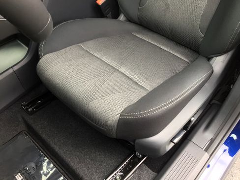 New 2026 Nissan Rogue SV image 10