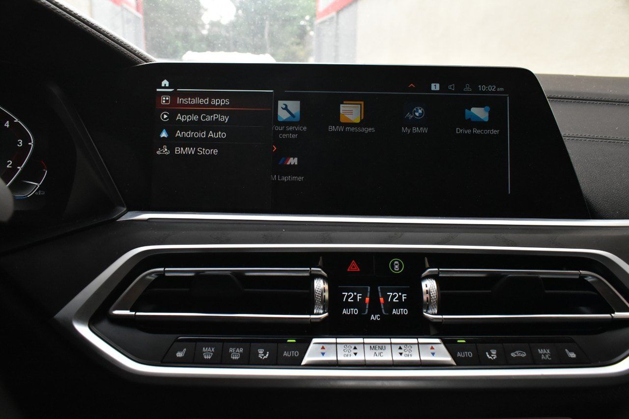 Used 2021 BMW X7 xDrive40i w/ M Sport Package AWD/4WD image 29