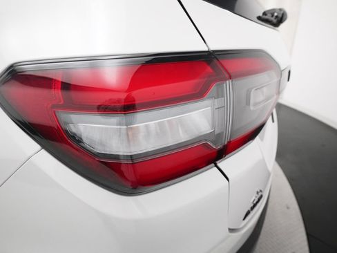 Certified 2025 Honda Pilot TrailSport image 33