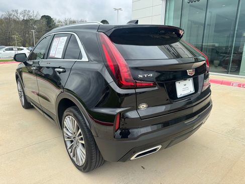 Used 2024 Cadillac XT4 Premium Luxury w/ Technology Package image 2