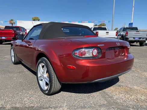 Used 2008 MAZDA MX-5 Miata Sport RWD image 9