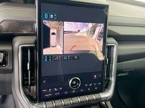 New 2026 GMC Yukon XL Elevation w/ Elevation Premium Package image 9