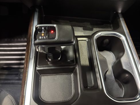 Used 2024 GMC Sierra 1500 Elevation w/ Preferred Package AWD/4WD image 35