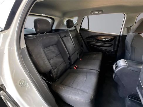 Used 2019 GMC Terrain SLE w/ Driver Convenience Package AWD/4WD image 22