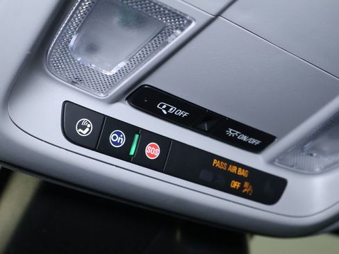 Used 2025 Chevrolet Malibu LT image 25