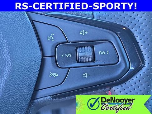 Used 2024 Chevrolet Trax RS image 17