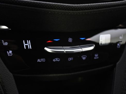 Certified 2023 Cadillac XT5 Sportv w/ Technology Package image 32