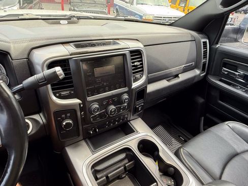 Used 2017 RAM 3500 Laramie Longhorn AWD/4WD image 15