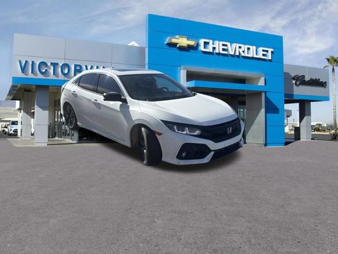 Used 2018 Honda Civic EX image 3