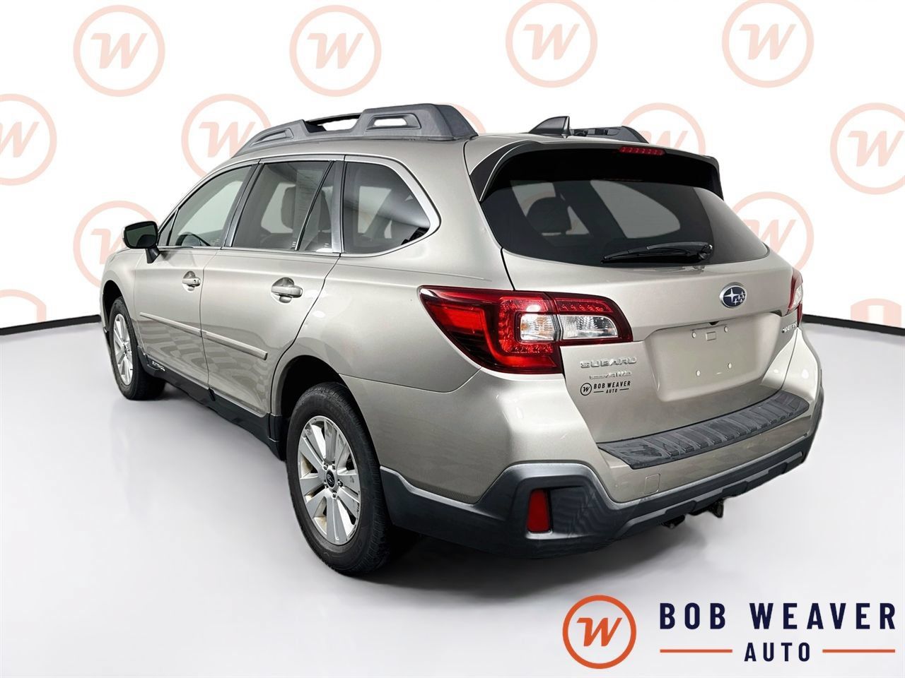 Used 2018 Subaru Outback 2.5i Premium AWD/4WD image 6