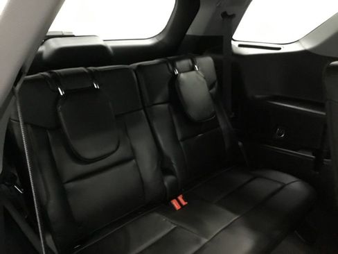 Used 2023 Ford Explorer XLT w/ Equipment Group 202A image 20