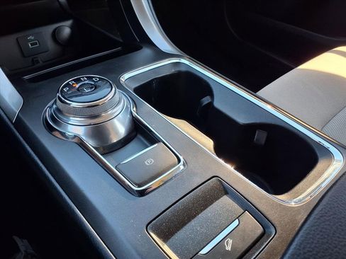 Used 2018 Ford Fusion S image 15