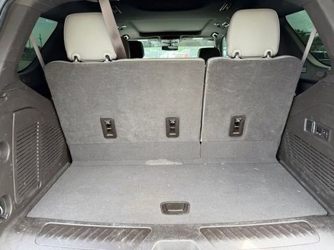 Used 2022 Chevrolet Tahoe LT w/ LT Signature Plus Package image 24