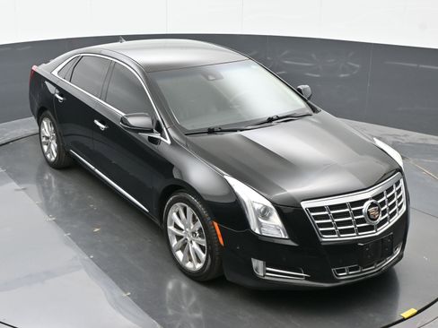 Used 2014 Cadillac XTS Luxury w/ Driver Awareness Package FWD image 32