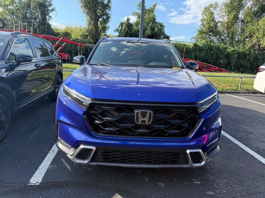 Certified 2025 Honda CR-V Sport Touring image 2