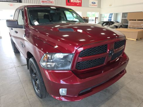 Used 2019 RAM 1500 Express w/ Wheel & Sound Group AWD/4WD image 5