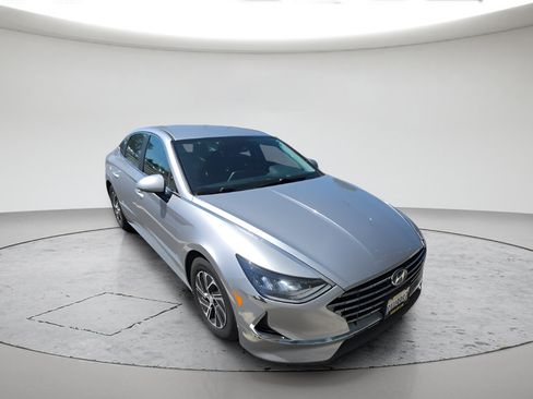 Used 2021 Hyundai Sonata Blue FWD image 1