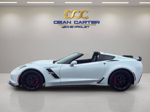 Used 2019 Chevrolet Corvette Grand Sport w/ Carbon Flash Badge Package RWD image 2