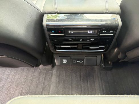 Used 2023 Acura MDX FWD w/ Technology Package image 26