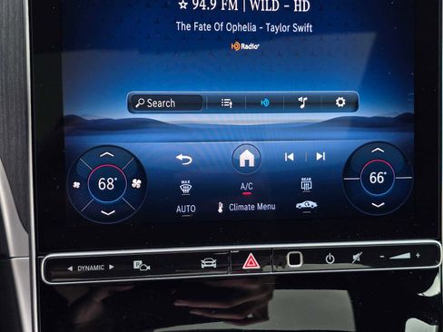 Used 2025 Mercedes-Benz C 300 C 300 image 29