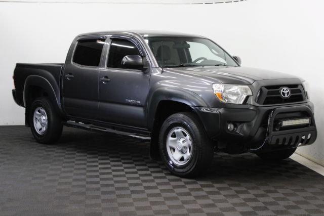 Used 2015 Toyota Tacoma PreRunner w/ Convenience Package RWD image 3