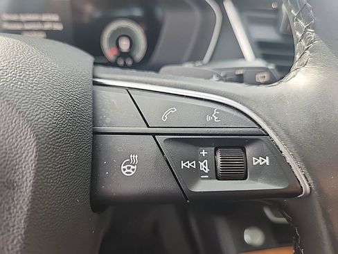 Used 2022 Audi Q5 2.0T Premium Plus w/ Premium Plus Package image 23