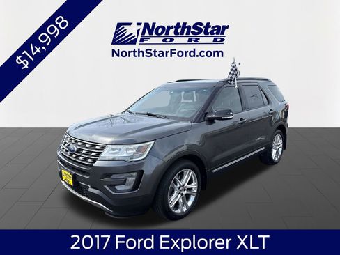 Used 2017 Ford Explorer XLT w/ Equipment Group 202A AWD/4WD image 1