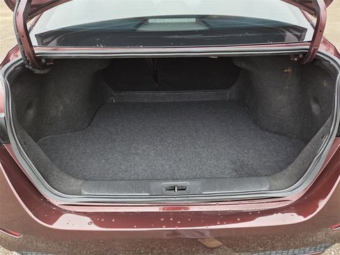 Used 2023 Nissan Sentra SV image 25