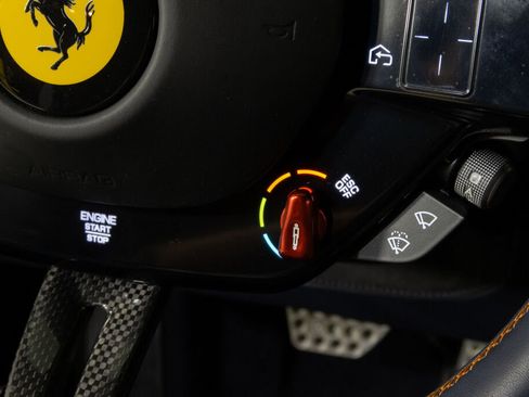 Used 2024 Ferrari Roma image 31