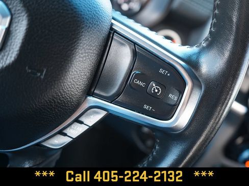 Used 2024 RAM 1500 Laramie AWD/4WD image 34