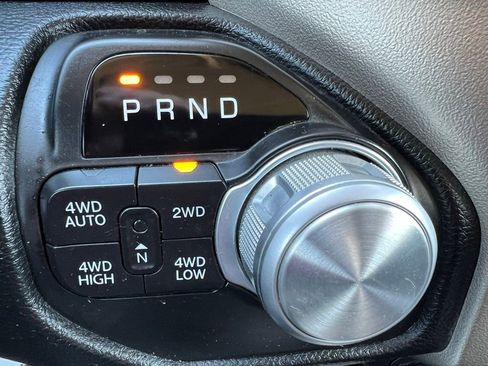 Used 2019 RAM 1500 Laramie AWD/4WD image 43