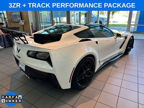 Used 2019 Chevrolet Corvette ZR1 RWD image 7