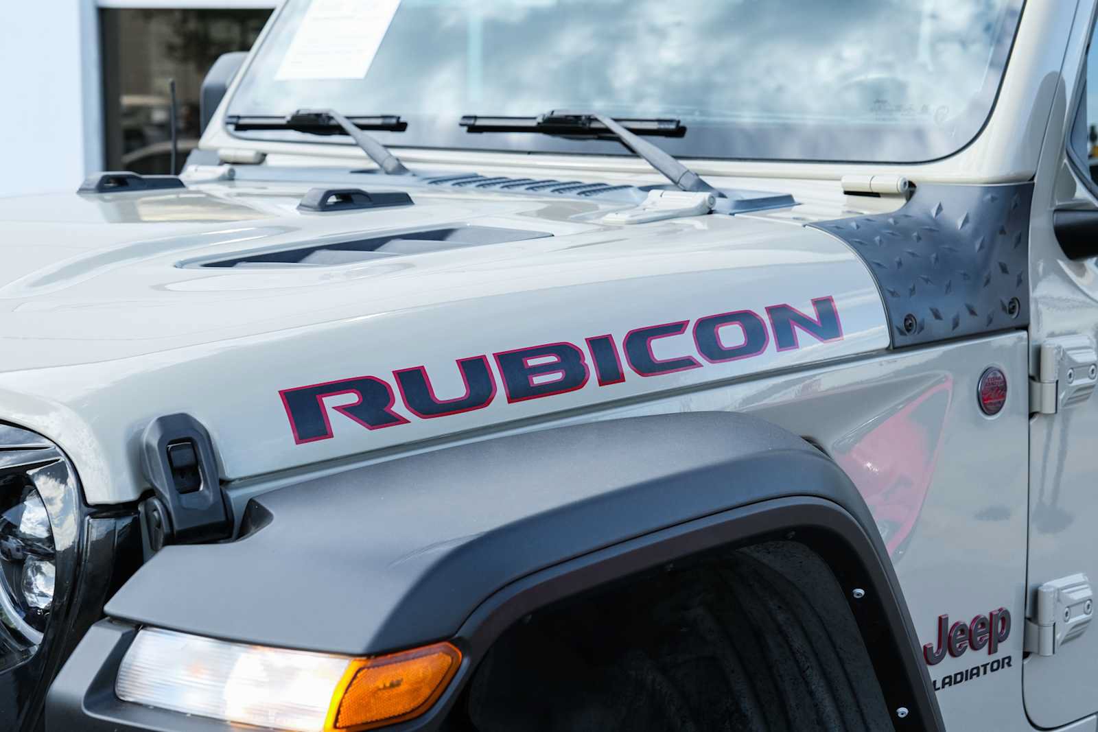 Used 2022 Jeep Gladiator Rubicon AWD/4WD image 4