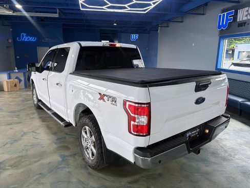 Used 2018 Ford F150 XLT w/ Equipment Group 302A Luxury AWD/4WD image 11