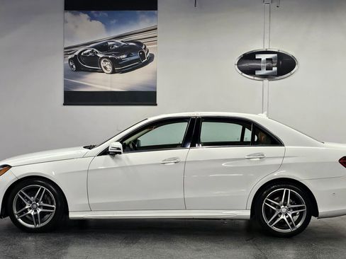 Used 2015 Mercedes-Benz E 400 Sedan image 25