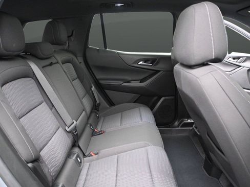 Used 2025 Chevrolet Equinox LT w/ Safety and Technology Package AWD/4WD image 20